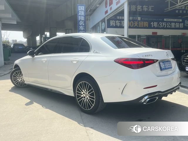 Mercedes-Benz Class C 2025 Белый из Китая, фото 2