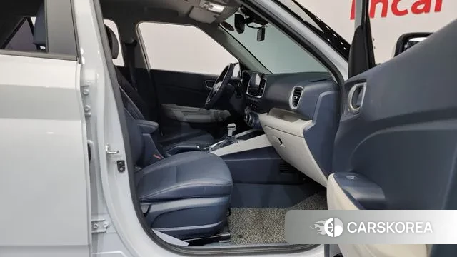 Hyundai Venue 2024 Белый из Кореи, фото 2