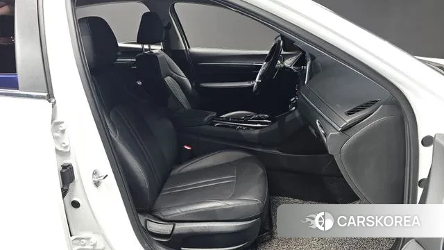 Hyundai Sonata (DN8) 2021 Белый из Кореи, фото 2