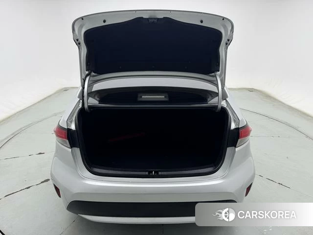 Toyota Lei Ling 2022 Серебристо-серый из Китая, фото 2