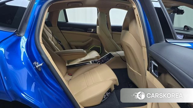 Porsche Panamera (971) 2018 Синий из Кореи, фото 2