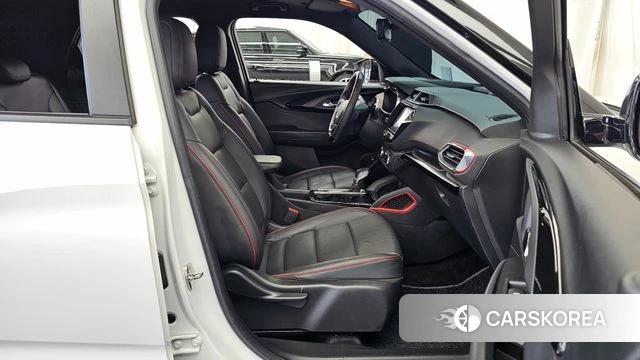 Chevrolet (GM Daewoo) Trailblazer 2021 Белый из Кореи, фото 2