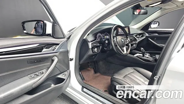 BMW 5 Series (G30) id 2713191 из Кореи 2