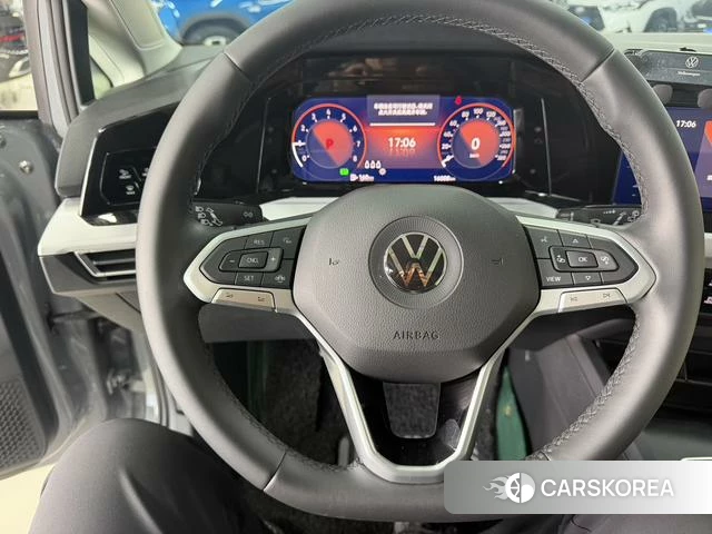 Volkswagen Golf 2022 Темно-серый из Китая, фото 2