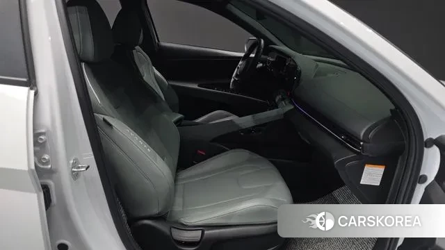 Hyundai The New Avante Hybrid (CN7) 2023 Белый из Кореи, фото 2