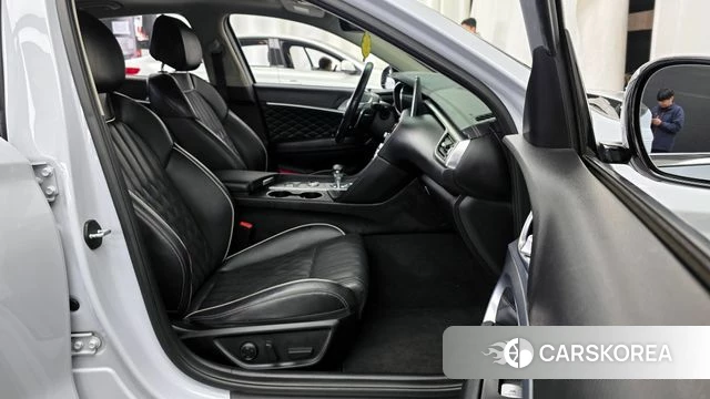 Genesis G70 2018 Серебристо-серый из Кореи, фото 2