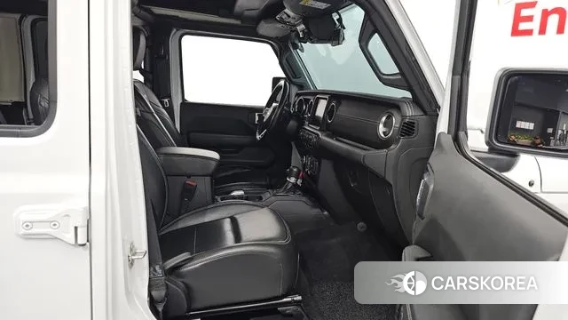 Jeep Wrangler (JL) 2021 Белый из Кореи, фото 2