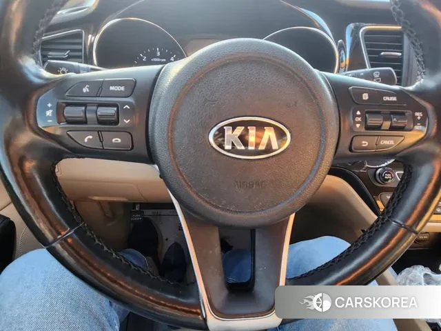 Kia The New Carnival 2019 Белый из Кореи, фото 2