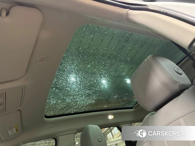 Land Rover Range Rover Evoque 2nd Generation 2021 Белый из Кореи, фото 2