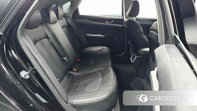 Kia K5 3rd generation 2023 Черный из Кореи, фото 2