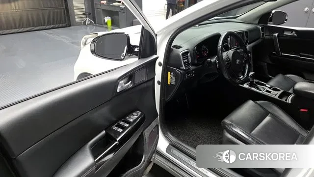 Kia Sportage 4th Generation 2018 Белый из Кореи, фото 2