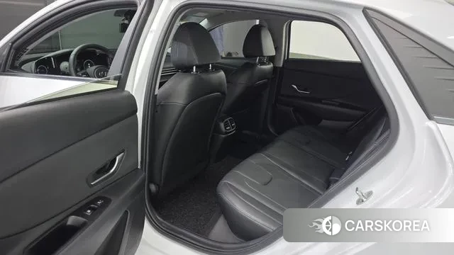 Hyundai Avante (CN7) 2021 Белый из Кореи, фото 2