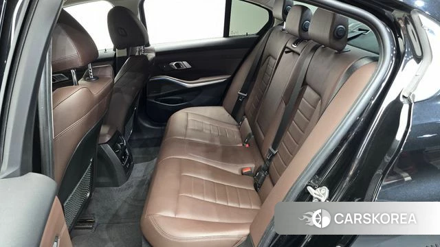 BMW 3 Series (G20) 2021 Черный из Кореи, фото 2