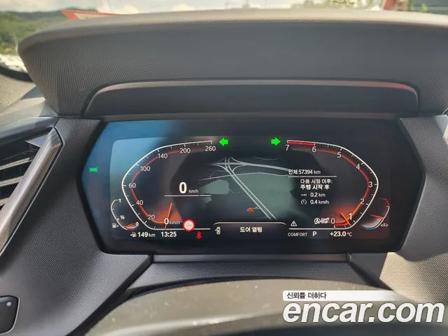 BMW 1 Series (F40) 2021 Черный из Кореи, фото 2