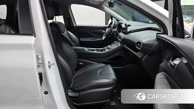 Hyundai The New Santa Fe 2021 Белый из Кореи, фото 2