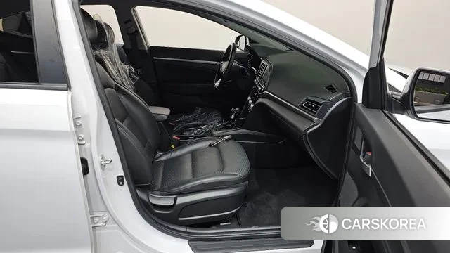 Hyundai The New Avante AD 2019 Белый из Кореи, фото 2