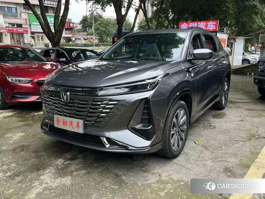 Chang'an CS75 PLUS 2023 Темно-серый из Китая, фото 2