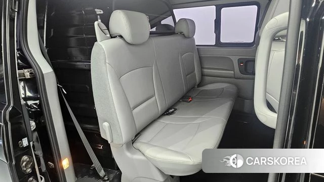 Hyundai The New Grand Starex 2018 Черный из Кореи, фото 2