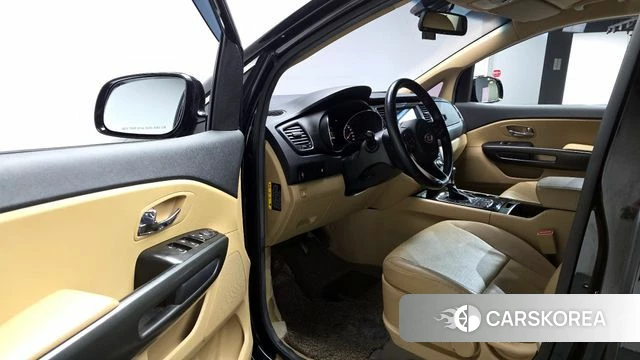 Kia All New Carnival 2018 Черный из Кореи, фото 2