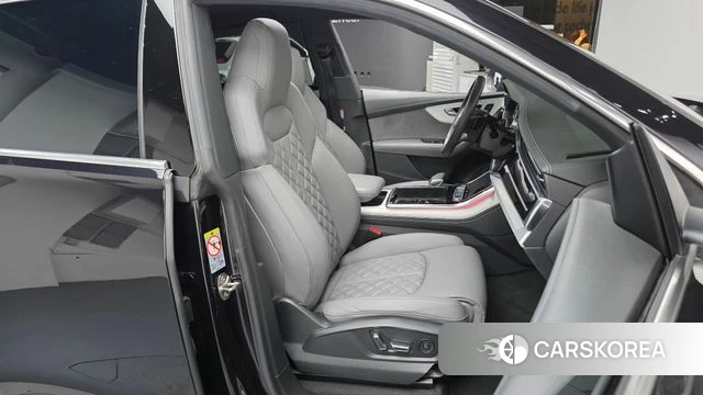 Audi Q8 (4M) 2021 Синий из Кореи, фото 2