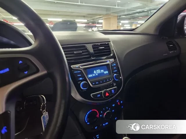 Hyundai Accent (New type) 2018 Серый из Кореи, фото 2