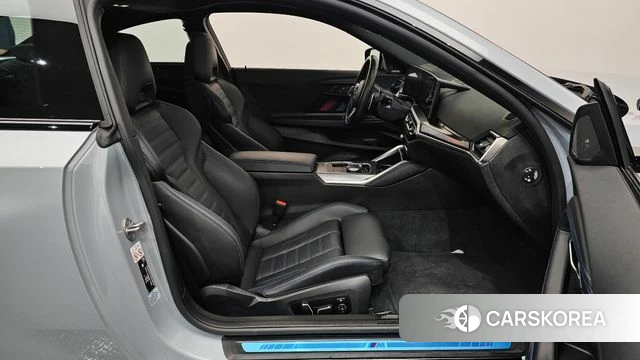 BMW 2 Series (G42) 2024 Цвет галактики из Кореи, фото 2