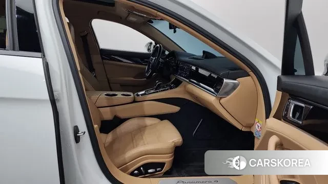 Porsche Panamera (971) 2018 Белый из Кореи, фото 2