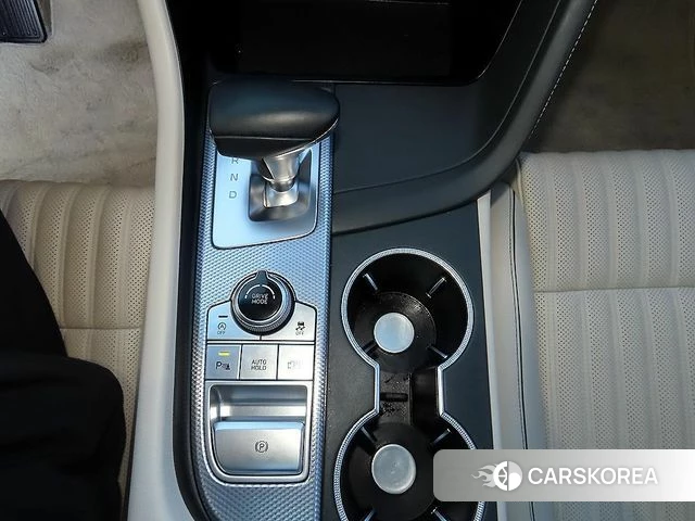 Genesis The New G70 2022 Белый из Кореи, фото 2