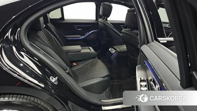 Mercedes-Benz S-Class W223 2024 Черный из Кореи, фото 2