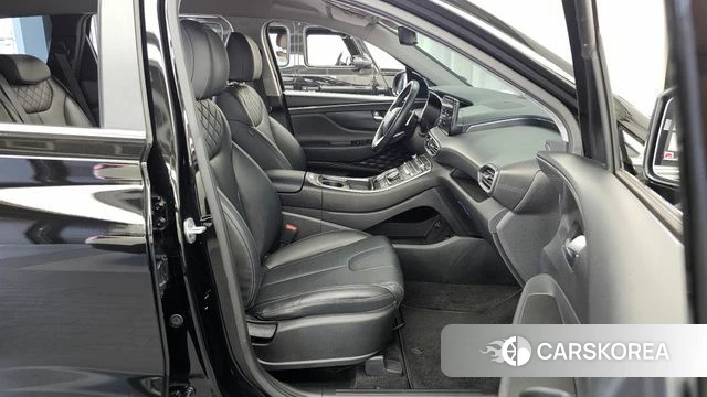 Hyundai The New Santa Fe 2022 Черный из Кореи, фото 2