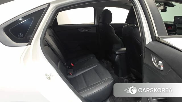 Kia Come New K3 2019 Белый из Кореи, фото 2