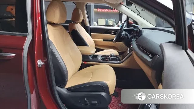 Kia Carnival 4th generation 2020 Красный из Кореи, фото 2