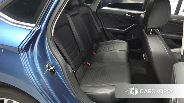 Volkswagen 7th Generation of Jetta 2020 Синий из Кореи, фото 2