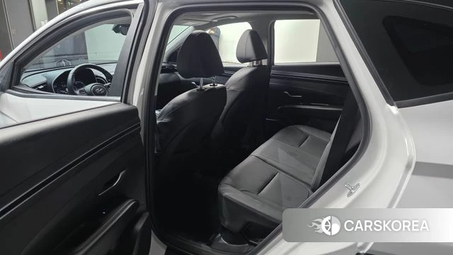 Hyundai Tucson Hybrid (NX4) 2022 Белый из Кореи, фото 2