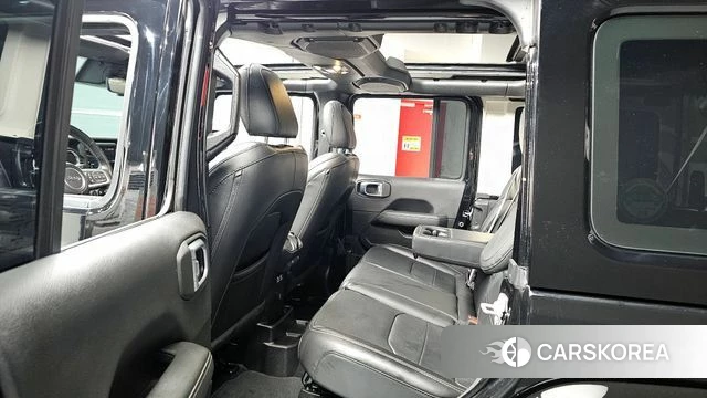 Jeep Wrangler (JL) 2022 Черный из Кореи, фото 2