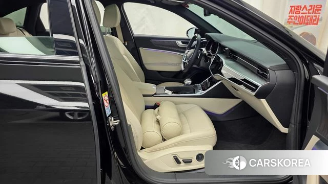 Audi A6 (C8) 2023 Черный из Кореи, фото 2