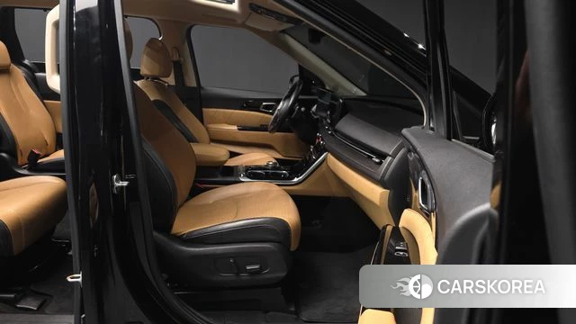 Kia Carnival 4th generation 2022 Черный из Кореи, фото 2