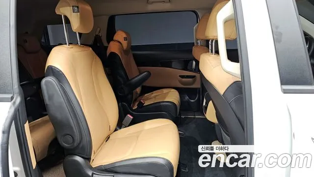 Kia Carnival 4th generation 2022 Белый из Кореи, фото 2