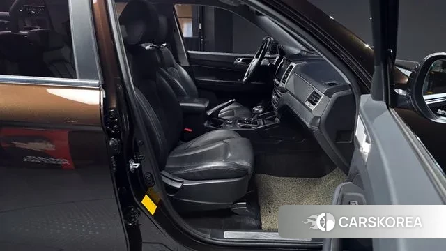 Ssangyong Rexton Sports 2019 Коричневый из Кореи, фото 2