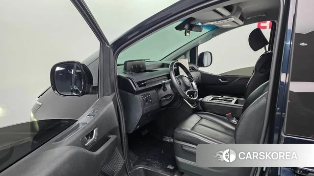 Hyundai Staria 2023 Синий из Кореи, фото 2