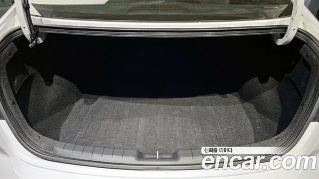 Hyundai The New Avante AD 2018 Белый из Кореи, фото 2