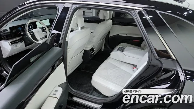 Hyundai Grandeur Hybrid (GN7) 2023 Черный из Кореи, фото 2