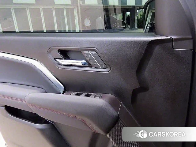 Chevrolet (GM Daewoo) All New Colorado 2024 Черный из Кореи, фото 2