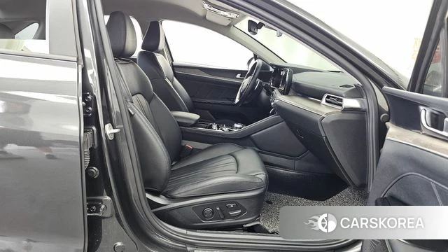 Kia K5 3rd generation 2020 Серый из Кореи, фото 2
