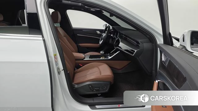 Audi A6 (C8) 2020 Белый из Кореи, фото 2