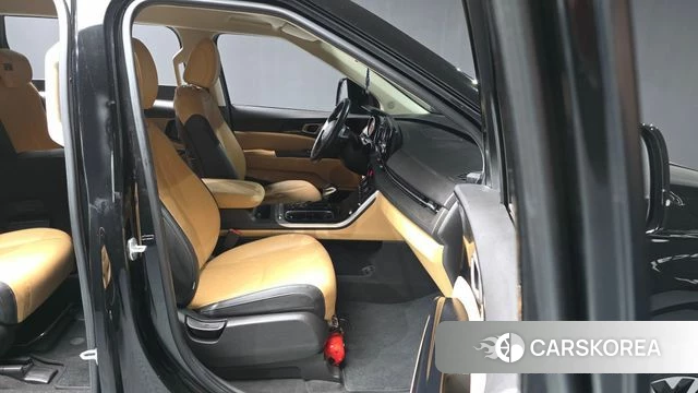 Kia Carnival 4th generation 2021 Черный из Кореи, фото 2