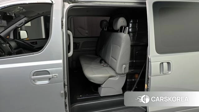 Hyundai The New Grand Starex 2019 Серебряный из Кореи, фото 2