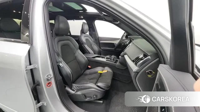 Volvo XC90 second Generation 2021 Серебряный из Кореи, фото 2