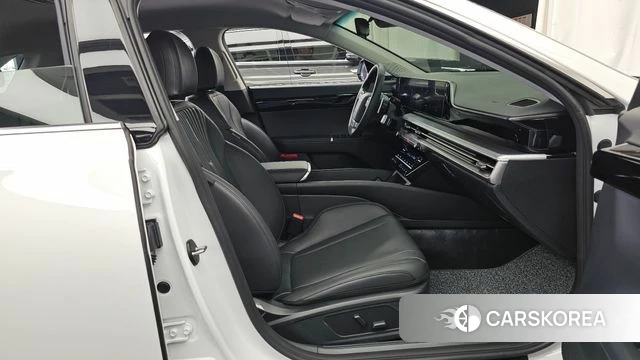 Hyundai Grandeur (GN7) 2024 Белый из Кореи, фото 2