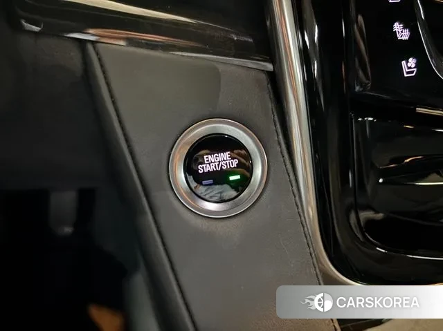 Cadillac Escalade 2020 Белый из Кореи, фото 2